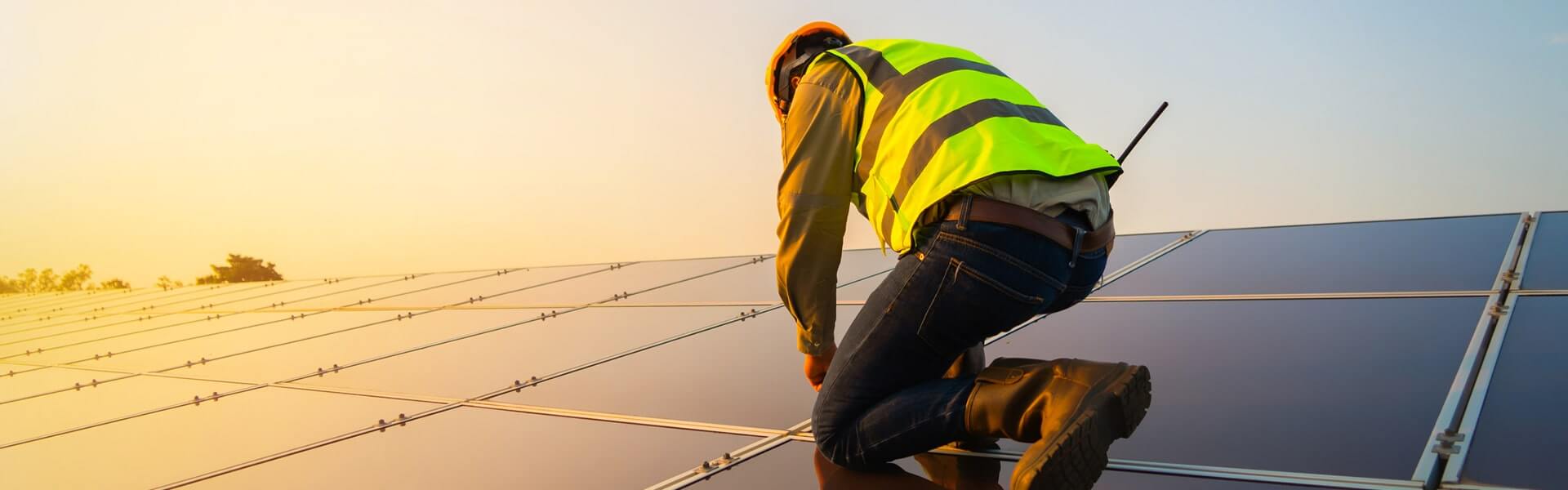 How to Choose a Commercial Solar Panel Installer